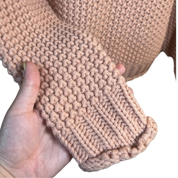 NA-KD Pale Pink Cropped High Neck Chunky Waffle Knit Oversized Pullover Sweater - Picture 7 of 9